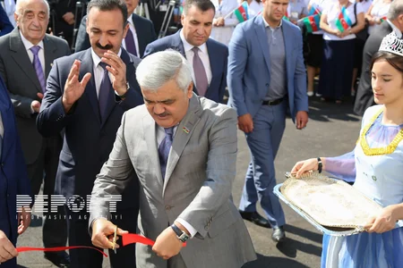 ​Azərbaycan Dövlət Neft Şirkətinin rəhbərliyi Çilov adasına səfər edib - FOTO