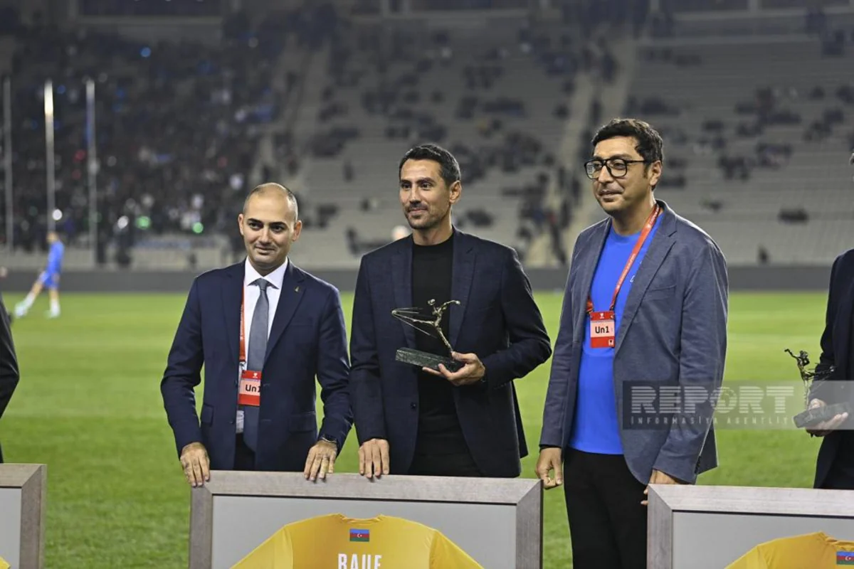 Rauf Əliyev: “Millimizin qalib gələcəyini heç kim gözləmirdi”