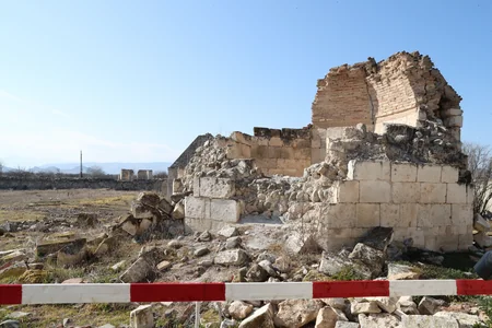 Azerbaijani president, first lady visit tombs and house of Karabakh khans