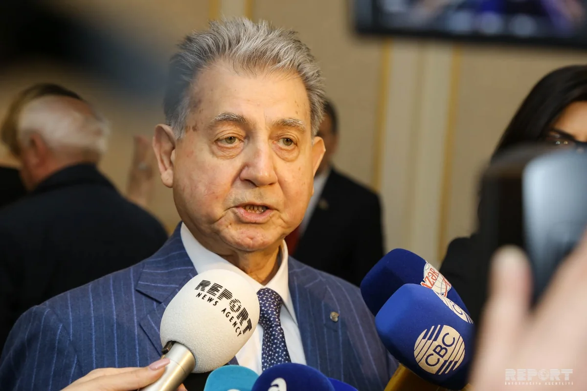 AMEA prezidenti: 800 alimdən 150-si evin pulunu ödəyib