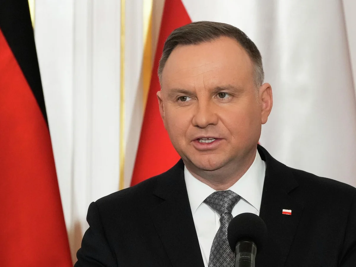 Президент Польши: Мы отправили Украине вооружение на 2 млрд долларов