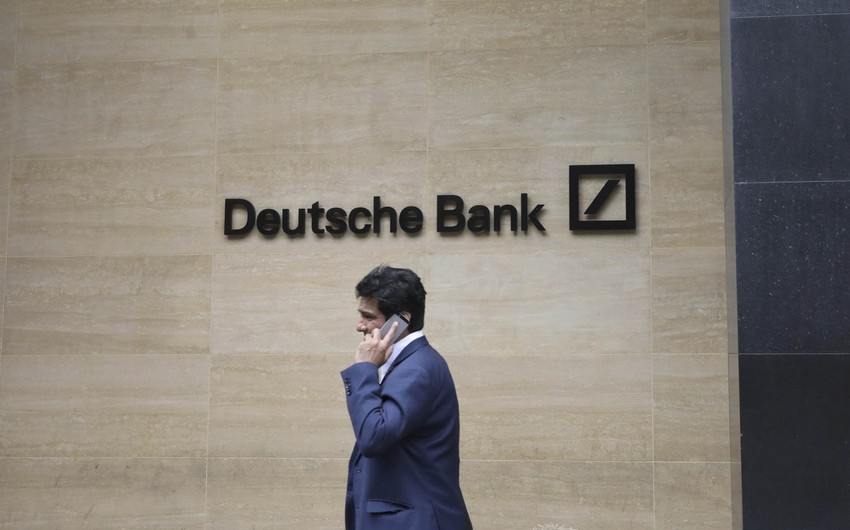 Deutsche Bank üçüncü rübü 832 milyon avro zərərlə başa vurub