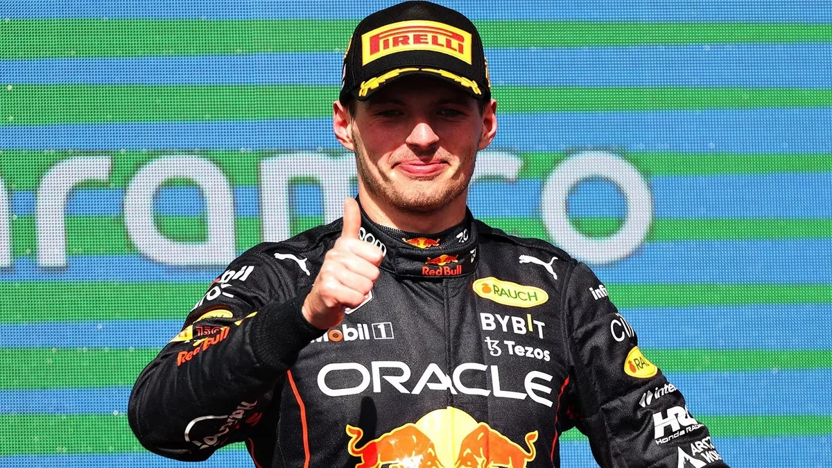 Üçqat dünya çempionu ən yaxşı “Formula 1” komandasını açıqlayıb