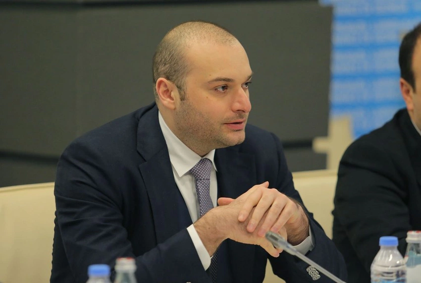 Gürcüstanın baş naziri  Yerevanda səfərdədir