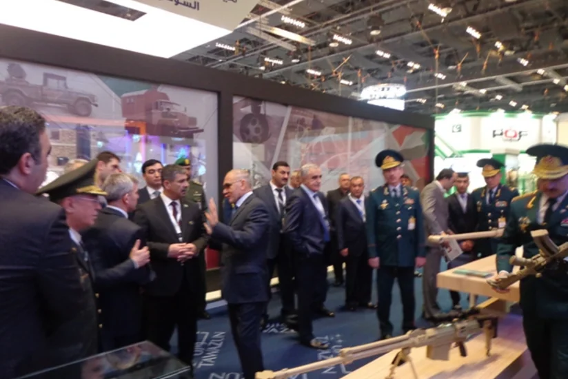 ​Azərbaycan nümayəndə heyəti IDEX sərgisindəki milli stendlə tanış olub