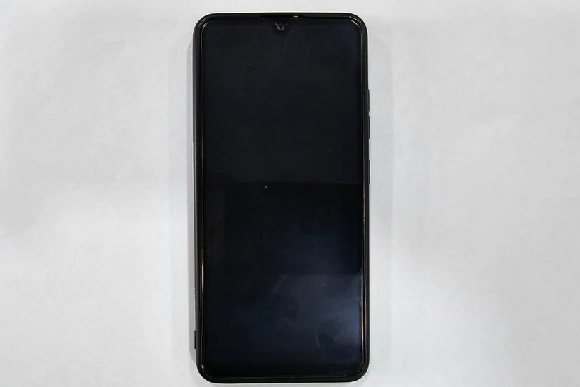 Azyaşlının cibində cəzaçəkmə müəssisəsinə mobil telefon keçirilməsinin qarşısı alınıb