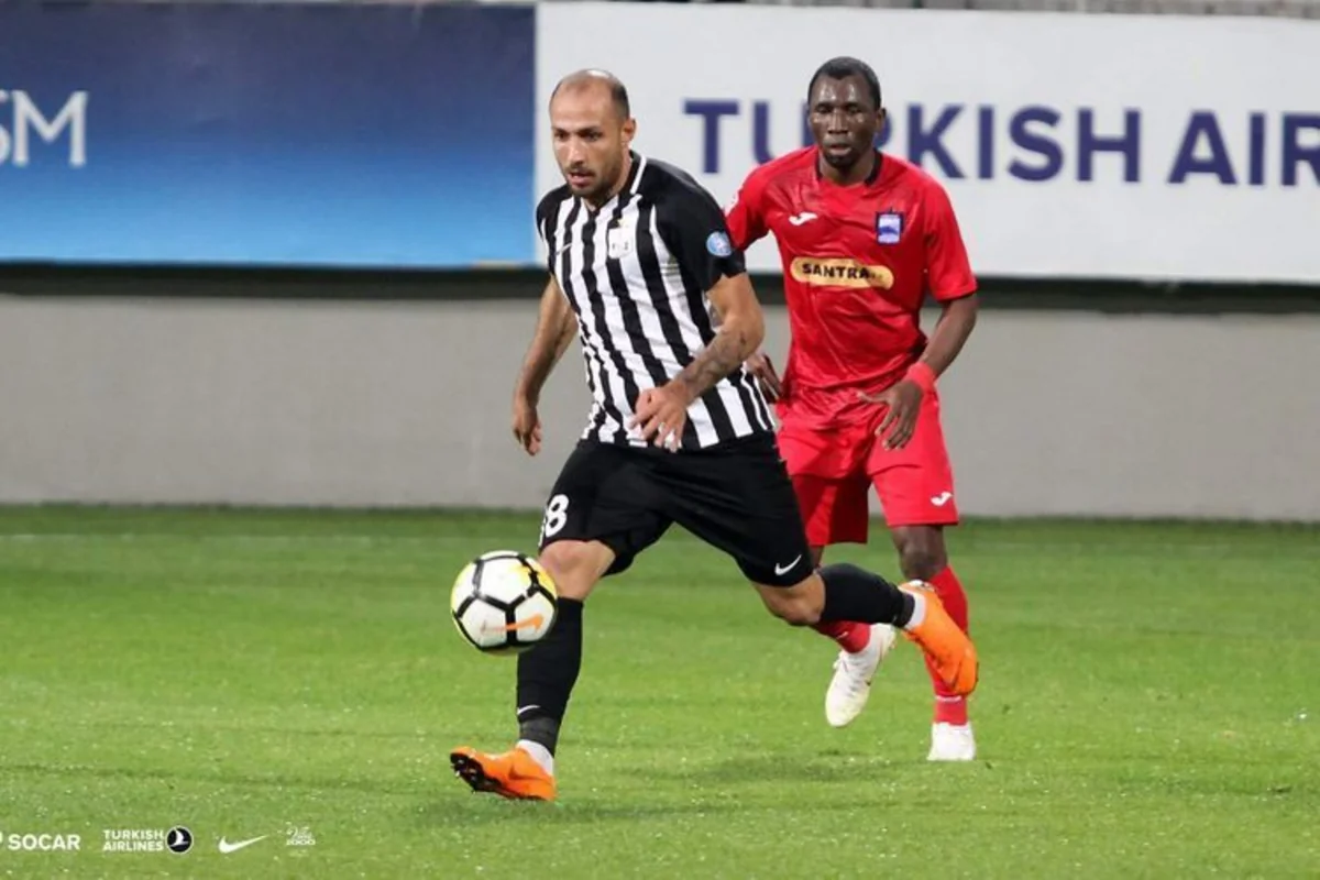 Neftçi futbolçusu ilə vidalaşdı - RƏSMİ