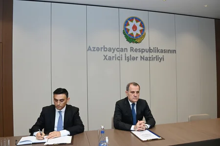 Джейхун Байрамов встретился с генеральным секретарем ГУАМ Алтаем Эфендиевым