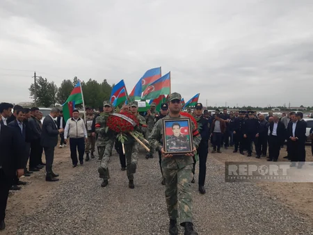 Biləsuvarda Birinci Qarabağ müharibəsinin şəhidi Elbrus İsaqov dəfn edilib - YENİLƏNİB
