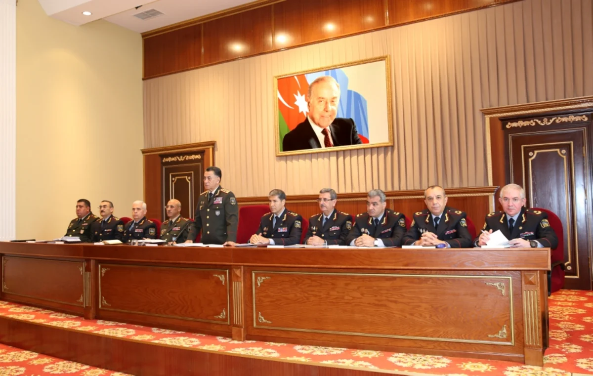 DİN-də altı ayın yekunlarına həsr olunan geniş kollegiya iclası keçirilib
