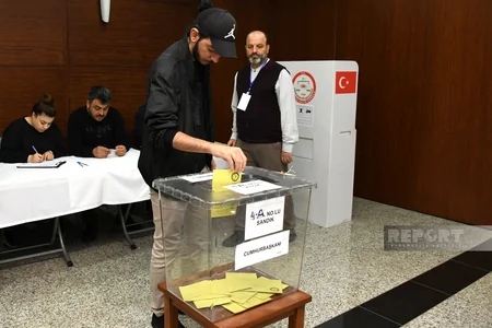 Azərbaycandakı Türkiyə vətəndaşlarının səsverməsi keçirilir, səfir səs verib - YENİLƏNİB