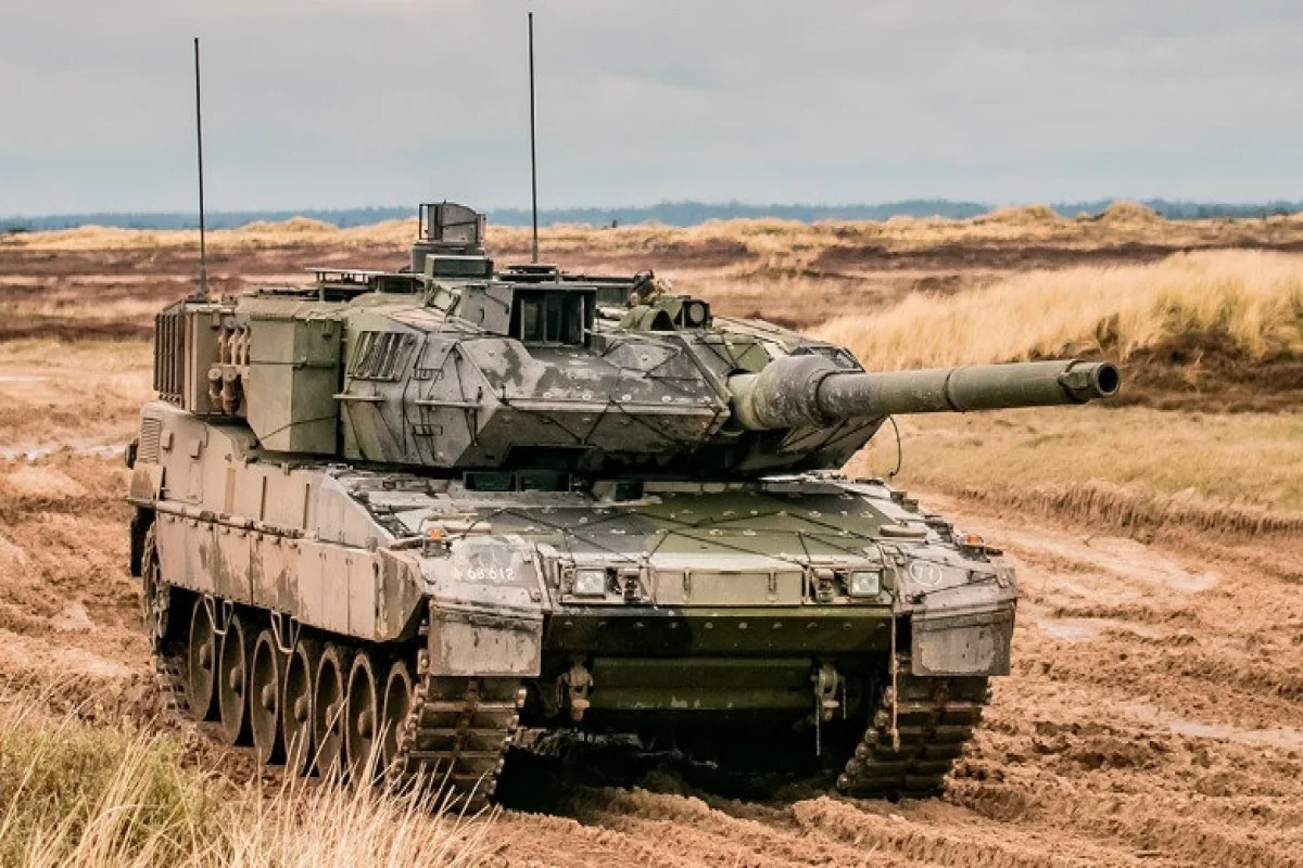 Канада отправила Украине первый из четырех танков Leopard 2