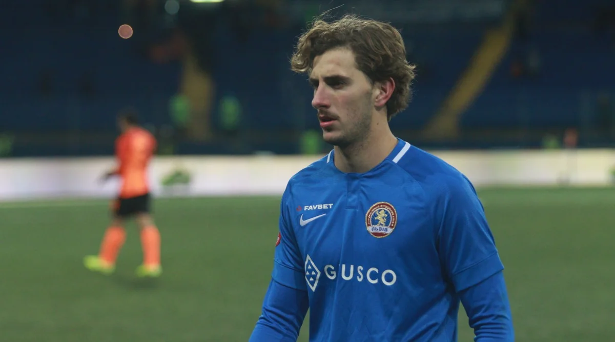 Zirə braziliyalı hücumçunu transfer etdi