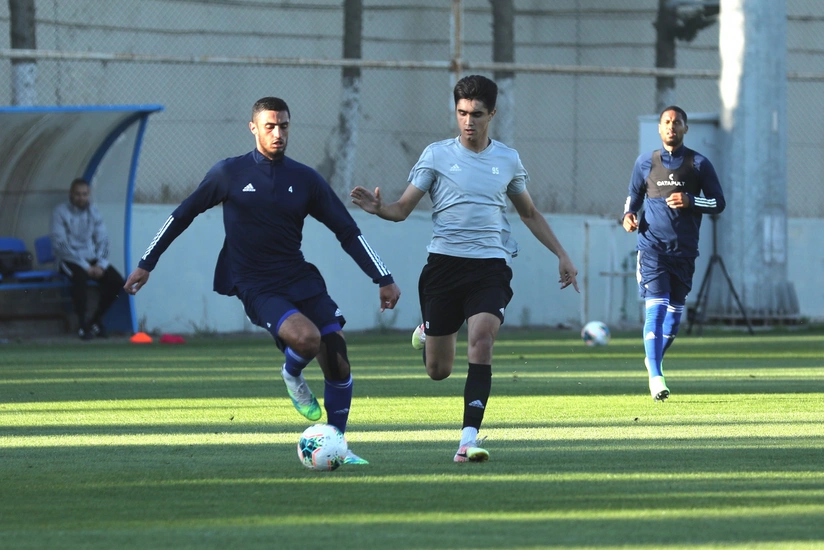 Qarabağın futbolçusunun növbəti testi də müsbət çıxdı