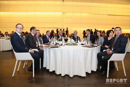Bakıda İrimiqyaslı idman yarışlarının keçirilməsinin ölkəyə faydaları mövzusunda konfrans işə başlayıb