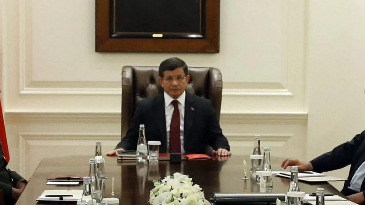 Türkiyə Nazirlər Kabinetinin İstanbuldakı terror aktıyla bağlı fövqəladə toplantısı keçirilib
