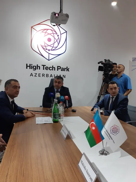 Azərbaycanlı startapçılara qrantlar təqdim olunub