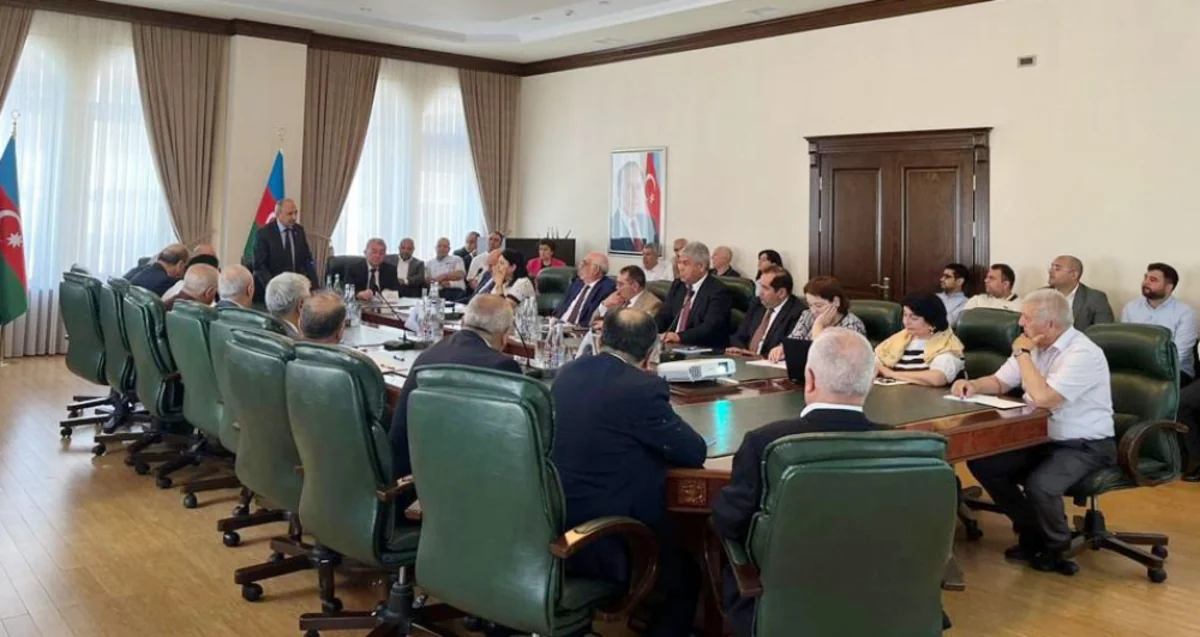 Qərbi Azərbaycan İcması Müşahidə Şurasının geniş tərkibdə iclası keçirilib