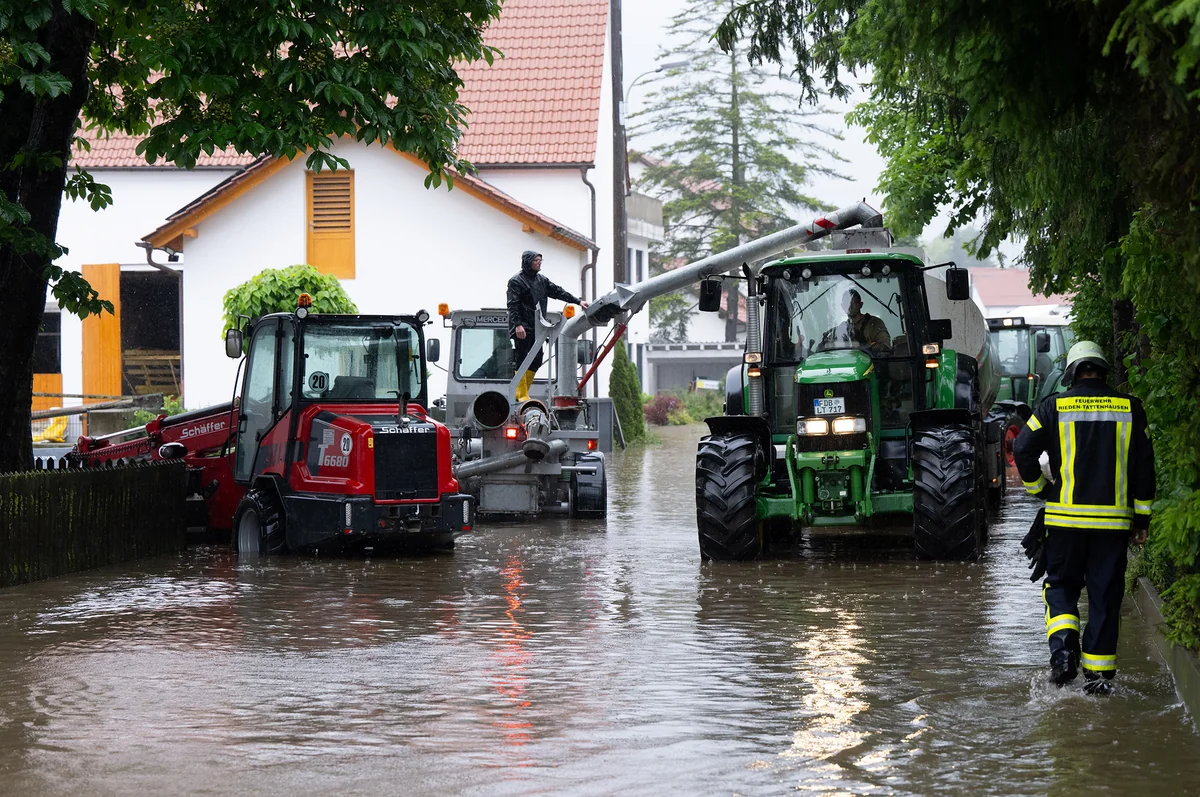 Heavy storms cause rail havoc in Southern Germany