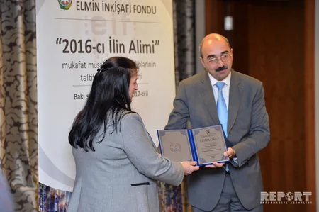 “2016-cı İlin Alimi” və “2016-cı İlin Gənc Alimi” mükafat müsabiqəsinin nəticələri açıqlanıb