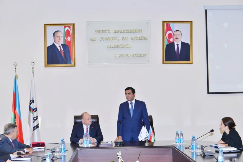 “Emerson Process Management” şirkətinin nümayəndəsi Bakı Ali Neft Məktəbində olub