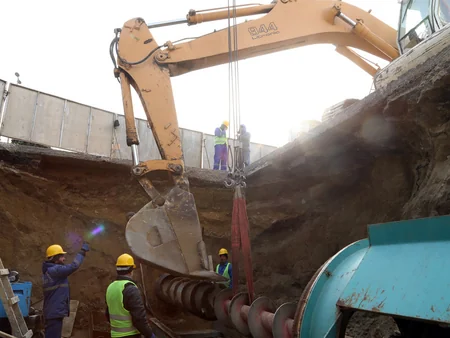 “Azərenerji” bəzi yüksək gərginlikli hava xətlərini yerin altına keçirir