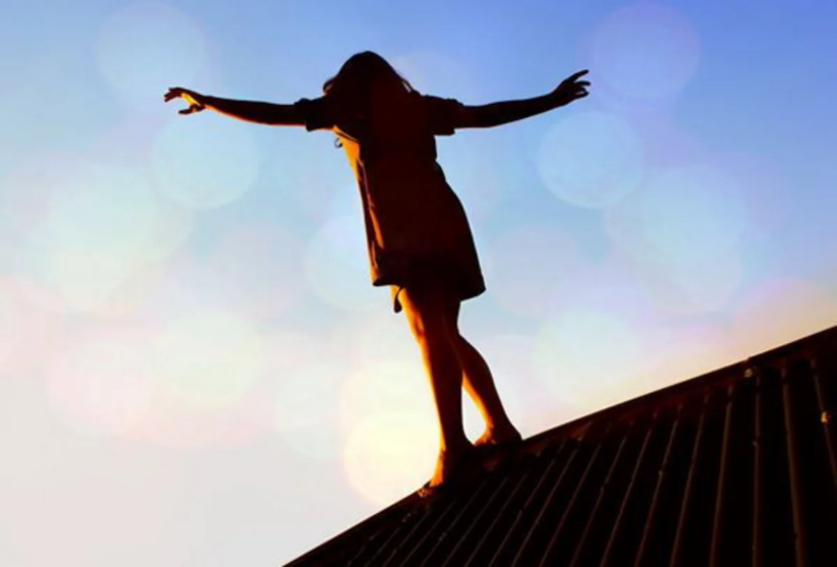 Azərbaycanda daha bir intihara cəhd hadisəsi olub