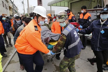 Tayvanda zəlzələ qurbanlarının sayı 11 nəfərə çatıb, 475 nəfər xəsarət alıb - FOTO