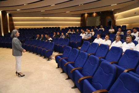 Peşəkar dənizçilər “Aframax” tipli tankerlərdə işləməyə dəvət olunub