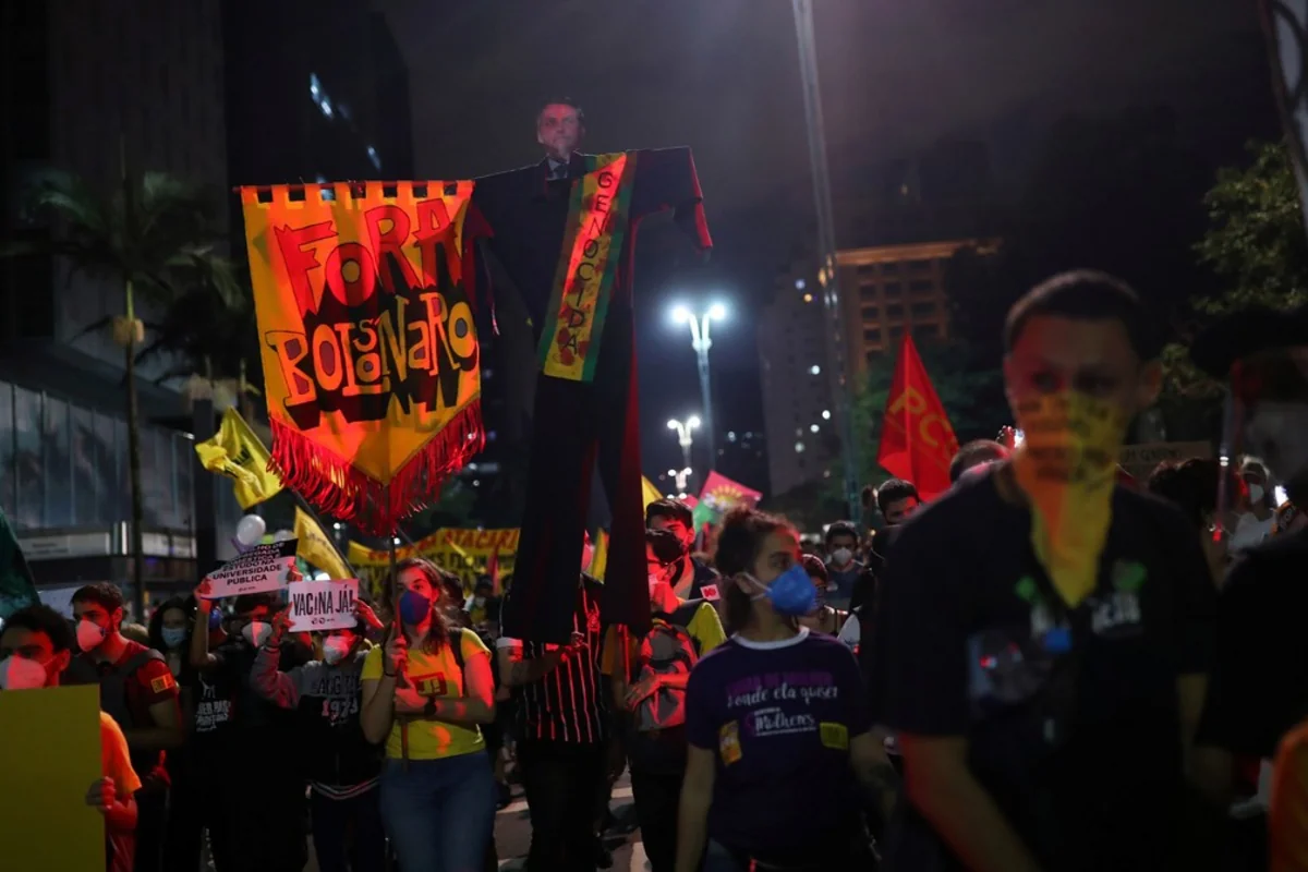 В Бразилии прошли митинги против правительства