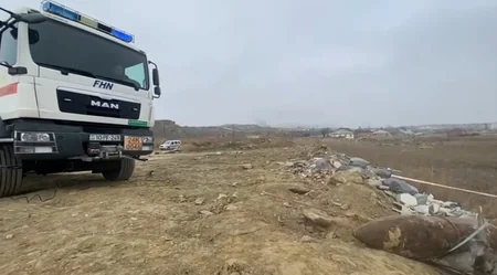 Bakıda dəniz artilleriya mərmisi tapılıb