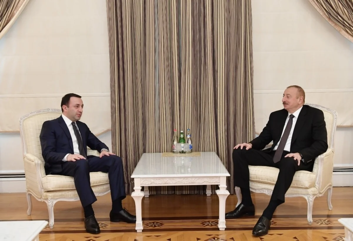 İlham Əliyev Gürcüstanın Müdafiə nazirini qəbul etdi