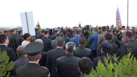 Naxçıvanda Aprel döyüşlərinin qəhrəmanının xatirəsinə bulaq-abidə açılıb