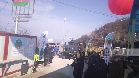 11 автомобилей РМК беспрепятственно проехали в обоих направлениях дороги Ханкенди-Лачын