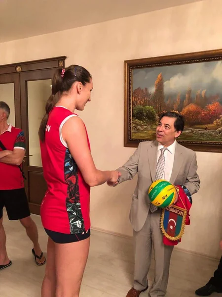 Səfir Manuel Da Kruz Azərbaycan voleybolçuları ilə görüşüb - FOTO