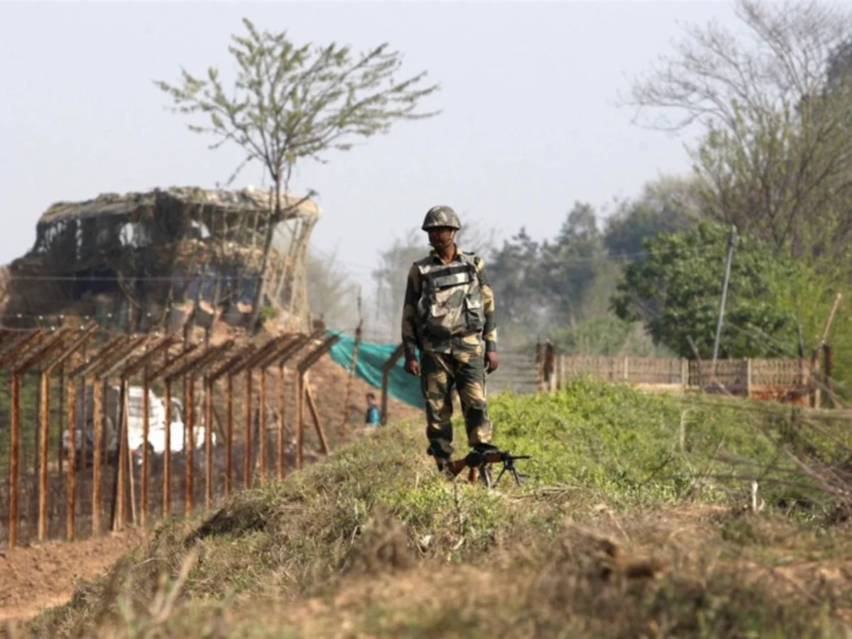 India shells Kashmir: 6 people killed, 26 injured