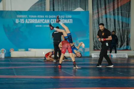 U-15 Azərbaycan çempionatında sərbəst güləş üzrə qaliblər müəyyənləşib