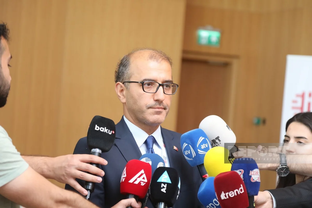 Cahangir İşbilir: Beynəlxalq medianın ikili standartlarına qarşı gücümüzü birləşdirməliyik