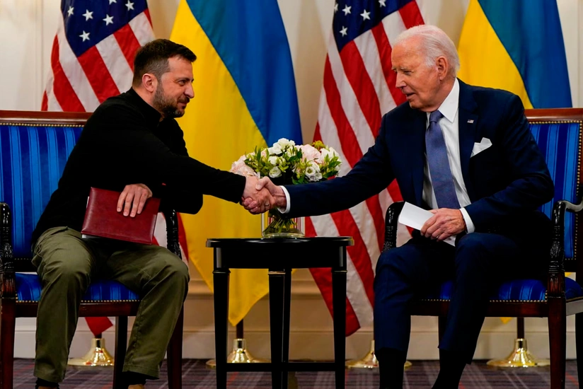 Biden, Zelenskyy inch toward NATO with 10-year defense agreement