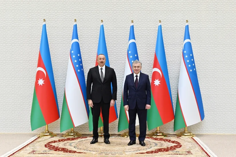 Shavkat Mirziyoyev makes phone call to Ilham Aliyev