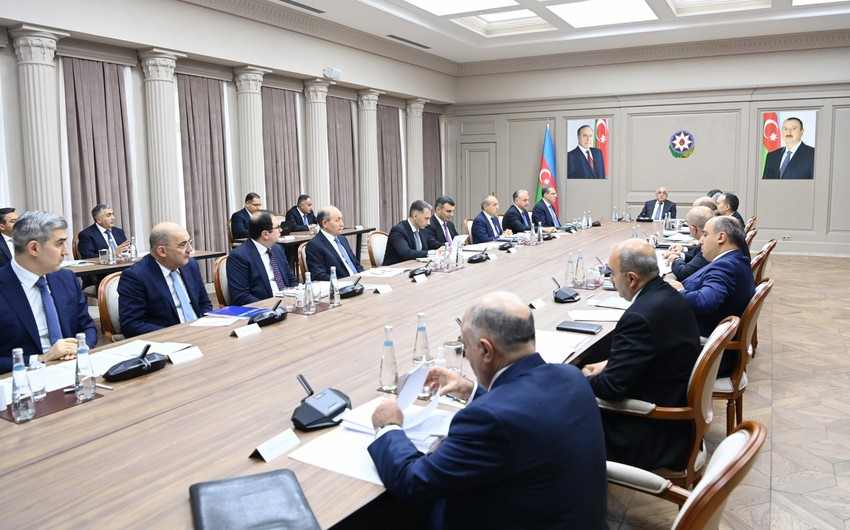 Baş nazirin sədrliyi ilə İqtisadi Şuranın növbəti iclası keçirilib