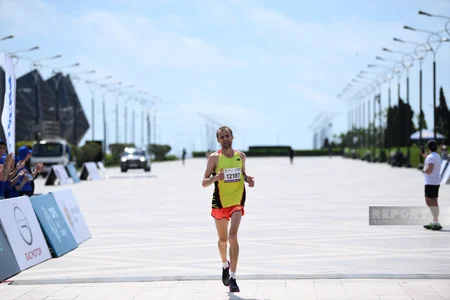 Heydər Əliyev Fondunun təşəbbüsü ilə keçirilən “Bakı Marafonu 2024” start götürüb