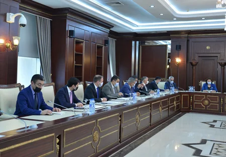 Milli Məclisin Əmək və sosial siyasət komitəsinin iclası keçirilib