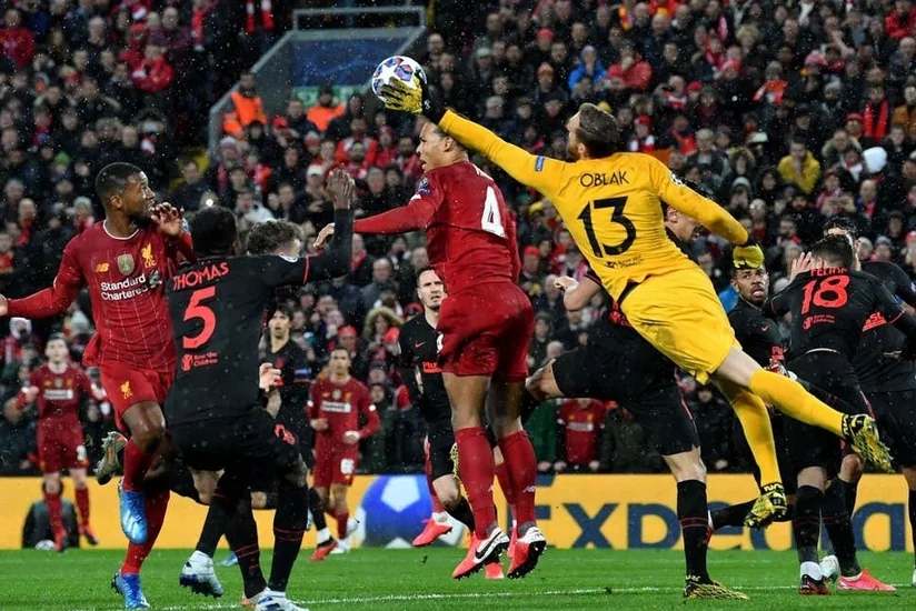 Началось расследование в связи с распространением COVID-19 после матча ЛЧ