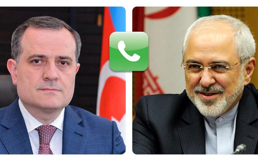 Ceyhun Bayramov iranlı həmkarı ilə telefonla danışıb