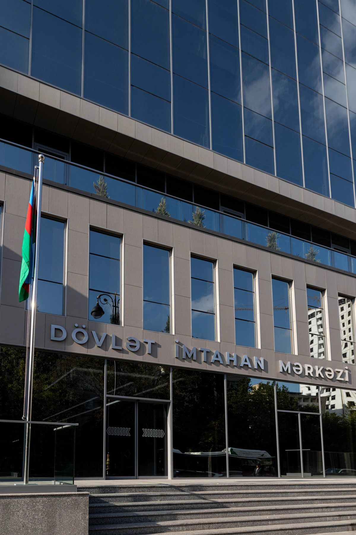 DİM abituriyentlərə müraciət edib