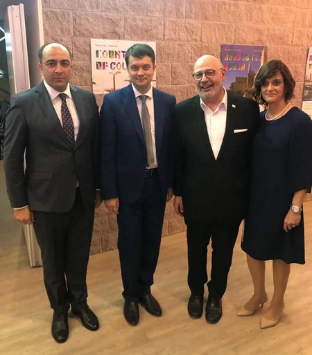 Vladimir Zelenskinin Ukraynada yaşayan azərbaycanlılarla görüşü nəzərdə tutulub