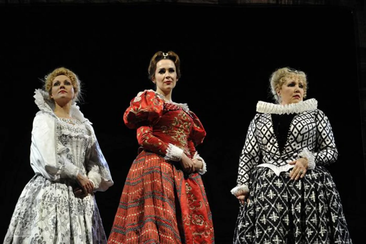 Moskva teatrlarının tamaşalarına Bakıdan baxmaq mümkün olcaq