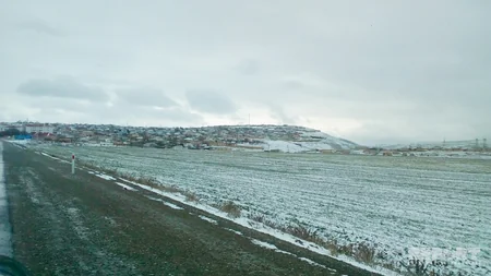 Bakı - Şamaxı yolu buz bağlayıb, nəqliyyatın hərəkəti çətinləşib - FOTO