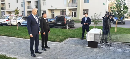 Gəncədə şəhid ailələrinə və müharibə əlillərinə 30 mənzil təqdim edilib